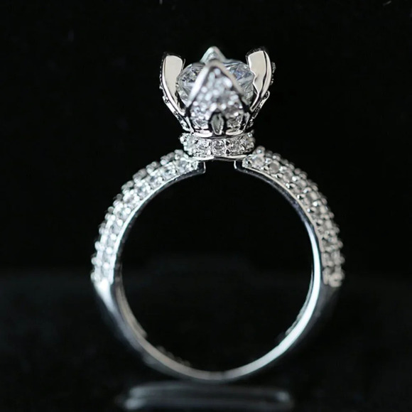 🍁 Dainty Flower Diamond Macro Pave Flower Rings for Women, EVGG1485 - Picture 1 of 3